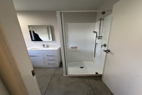 Photo of property in 19 Oswald Crescent, Paparangi, Wellington, 6037