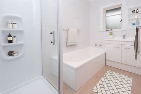 Photo of property in 3/7 Greenhill Crescent, Pakuranga, Auckland, 2010