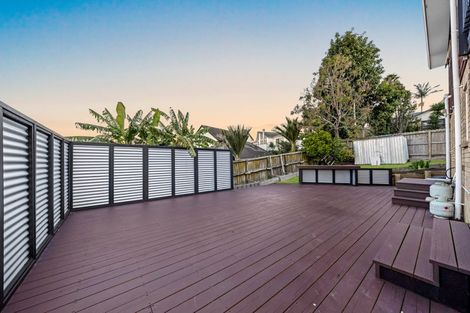 Photo of property in 10 San Fernando Way, Henderson, Auckland, 0612