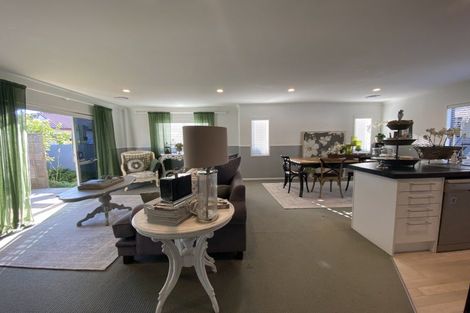 Photo of property in 24b Queen Road, Bellevue, Tauranga, 3110