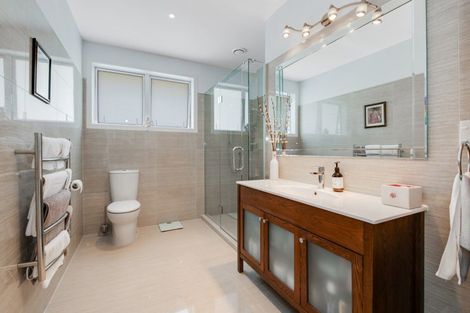 Photo of property in 3 Claude Road, Stanmore Bay, Whangaparaoa, 0932