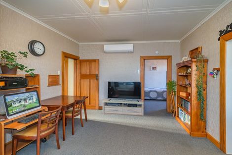 Photo of property in 2 Weraroa Road, Levin, 5510