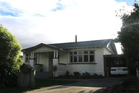 Photo of property in 2/7 Brook Street, Waiwhetu, Lower Hutt, 5010