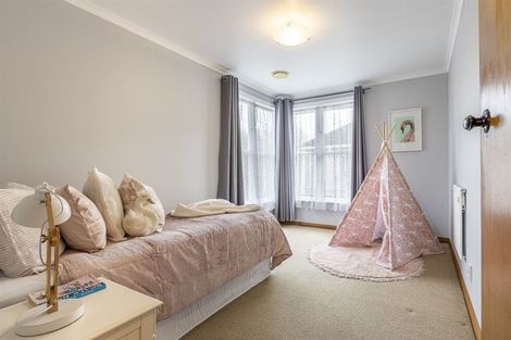 Photo of property in 17 London Terrace, Awapuni, Palmerston North, 4412