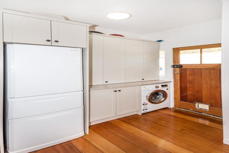 Photo of property in 6 Ngahere Road, Pukekohe, 2120