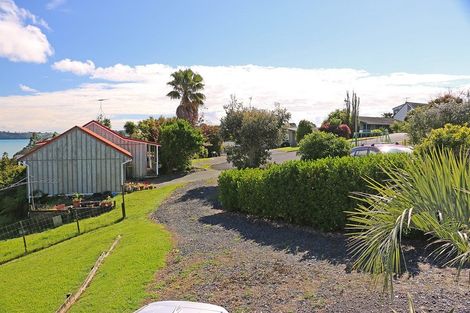 Photo of property in 5 Inca Place, Snells Beach, 0920