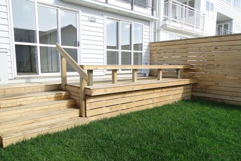 Photo of property in 92 Arrowsmith Drive, Flat Bush, Auckland, 2019