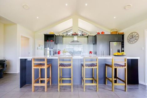 Photo of property in 38 Jg Wilson Drive, Waipukurau, 4281