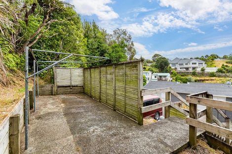 Photo of property in 9/124 Redwood Avenue, Tawa, Wellington, 5028