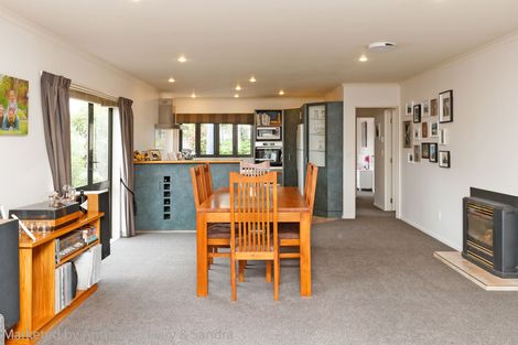Photo of property in 3 Astrid Court, Awapuni, Palmerston North, 4412