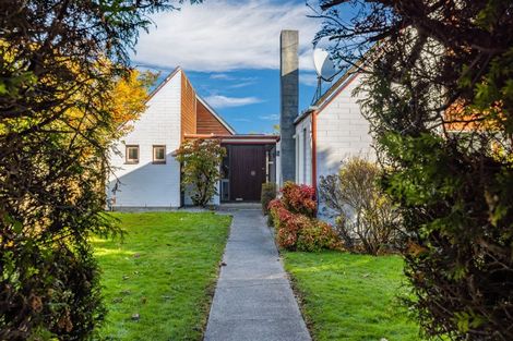 Photo of property in 385 Yaldhurst Road, Russley, Christchurch, 8042