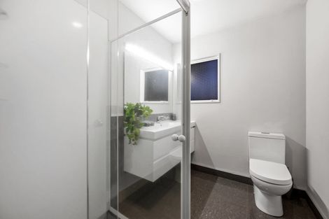 Photo of property in 2/37 Newhaven Terrace, Mairangi Bay, Auckland, 0630