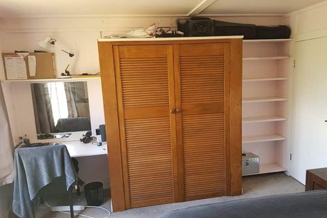 Photo of property in 7 Glen Vista Place, Bayview, Auckland, 0629