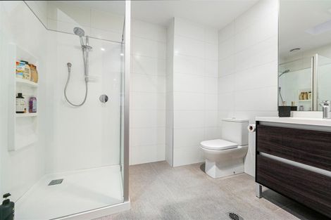 Photo of property in 17 Richard Petterd Way, Swanson, Auckland, 0614