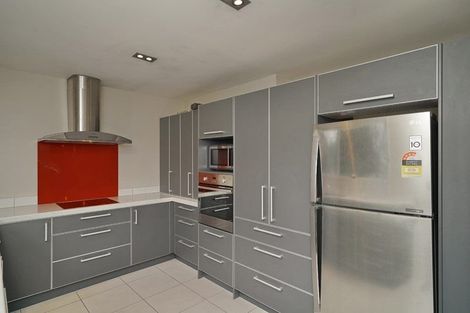 Photo of property in 1 Esher Place, Saint Martins, Christchurch, 8022