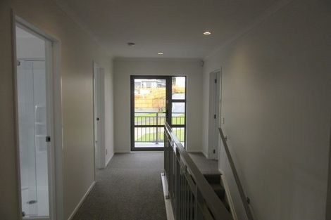 Photo of property in 13 Mauku Lane, Greenhithe, Auckland, 0632