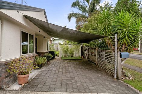Photo of property in 2a Douglas Street, Kensington, Whangarei, 0112