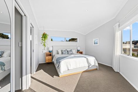 Photo of property in 7a Justin Place, Te Atatu Peninsula, Auckland, 0610
