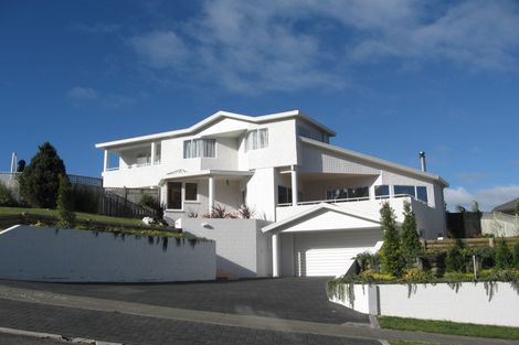 Photo of property in 19 Cumberland Rise, Taradale, Napier, 4112