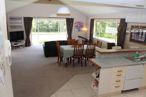 Photo of property in 38 Henson Road, Whitford, Howick, 2571