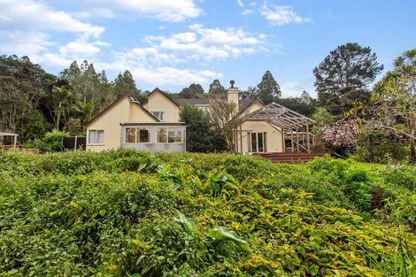 Photo of property in 32 Kereru Grove, Greenhithe, Auckland, 0632