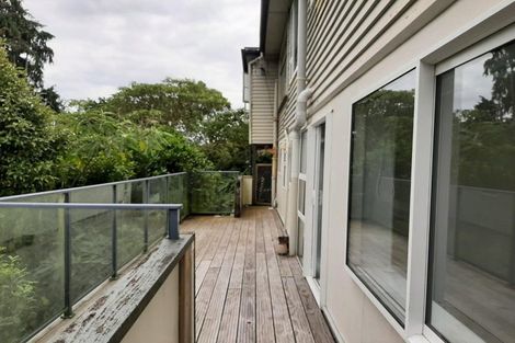 Photo of property in 46 Carrington Street, Lower Vogeltown, New Plymouth, 4310