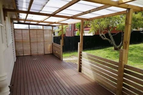 Photo of property in 245 Great North Road, Henderson, Auckland, 0612
