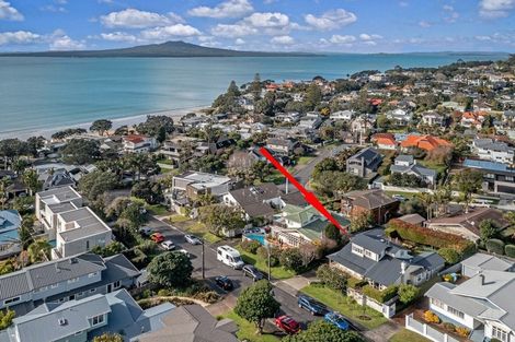 Photo of property in 13 Cameron Street, Takapuna, Auckland, 0622
