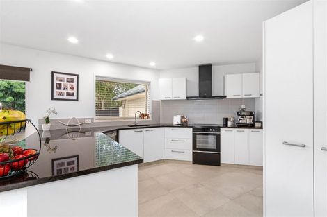 Photo of property in 16 Pepperwood Place, Shirley, Christchurch, 8061