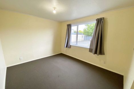 Photo of property in 6 Clonbern Place, Upper Riccarton, Christchurch, 8041
