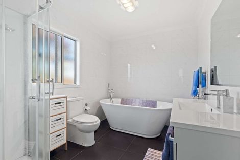 Photo of property in 7 Madeleine Terrace, Papamoa Beach, Papamoa, 3118