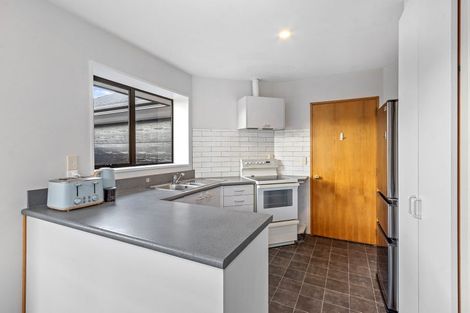 Photo of property in 2/5 Astor Place, Halswell, Christchurch, 8025
