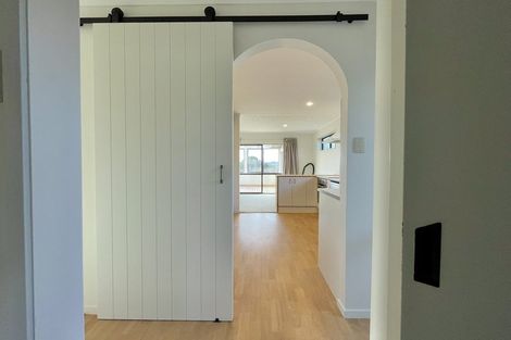 Photo of property in 1/4 Rakino Avenue, Manly, Whangaparaoa, 0930