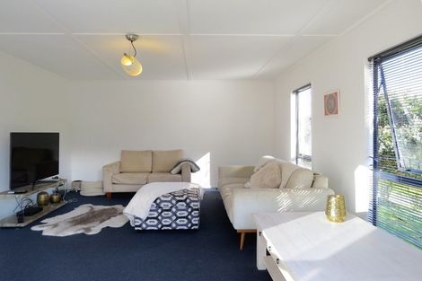 Photo of property in 70 Mary-ellen Place, Coromandel, 3506