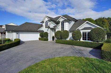 Photo of property in 15 Callum Brae Drive, Rototuna, Hamilton, 3210