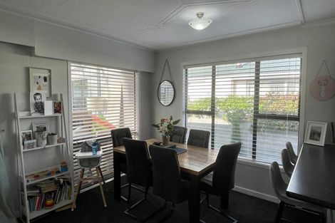 Photo of property in 34 Cargill Street, Waikiwi, Invercargill, 9810