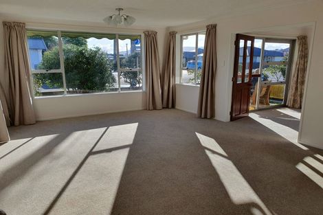 Photo of property in 17 Bush Road, Mosgiel, 9024