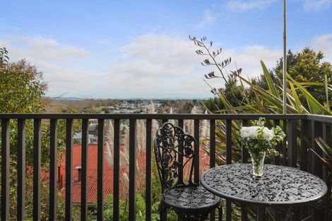 Photo of property in 28 Wood Street, Paeroa, 3600