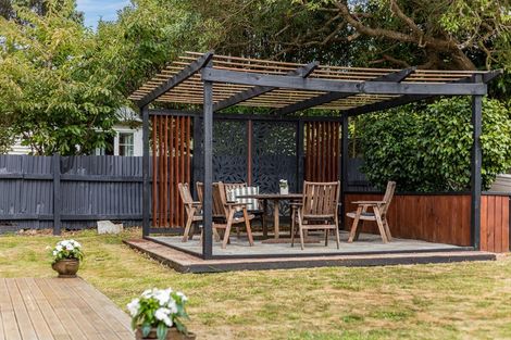 Photo of property in 3 Onepu Road, Pukerua Bay, 5026