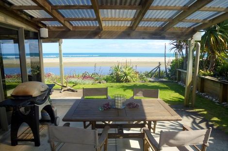 Photo of property in 14 Kotare Street, Ahipara, Kaitaia, 0481