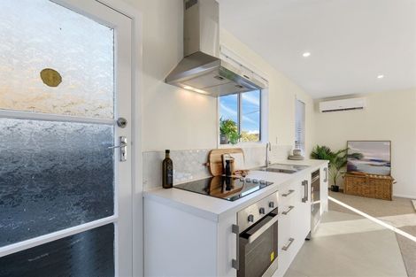 Photo of property in 1/11 Radnor Street, St Albans, Christchurch, 8014