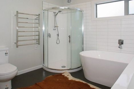 Photo of property in 90 Muri Road, Pukerua Bay, 5026