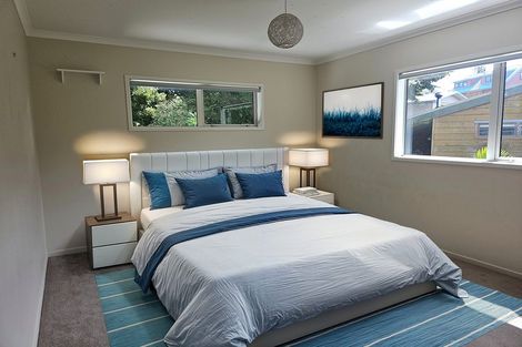 Photo of property in 15 Cantua Close, Totara Heights, Auckland, 2105