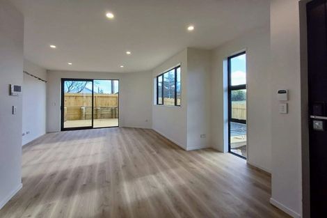 Photo of property in 1/2 Maxwelton Drive, Mairangi Bay, Auckland, 0630