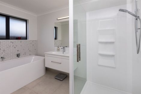 Photo of property in 123 Prestons Park Drive, Marshland, Christchurch, 8083