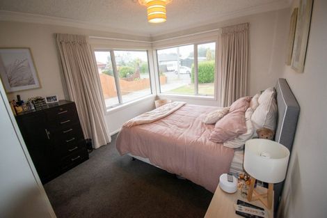 Photo of property in 4 Cromer Place, New Brighton, Christchurch, 8062