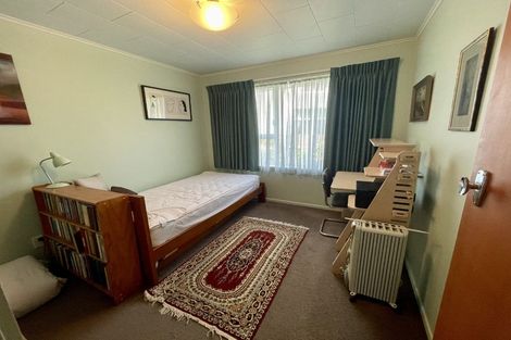 Photo of property in 68 Gurney Road, Kelson, Lower Hutt, 5010