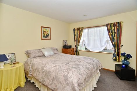 Photo of property in 2/14 Aston Drive, Waimairi Beach, Christchurch, 8083