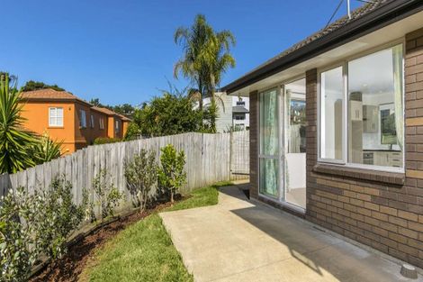 Photo of property in 35 Aberley Road, Schnapper Rock, Auckland, 0632