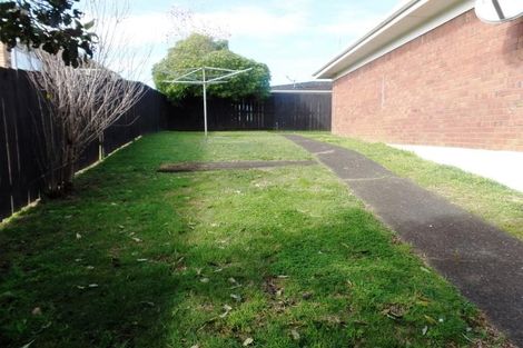 Photo of property in 4/8a Mcdonald Crescent, Mount Wellington, Auckland, 1060